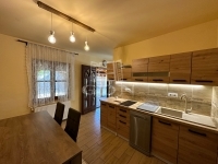 Vác Casa Familiala 0
