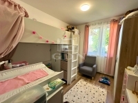 Vácrátót Совмещенный дом 8