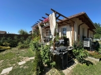 Vácrátót Совмещенный дом 15