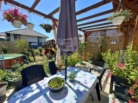 Vácrátót Совмещенный дом 14