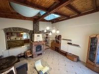 Vác Casa Familiala 14