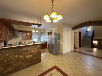 Vác Casa Familiala 11