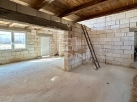 Vácduka Einfamilienhaus 3