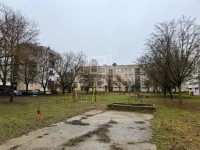 Vác Flat (brick) 13