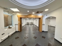 închiriere sediu Budapest XIV. Cartier, 287m2