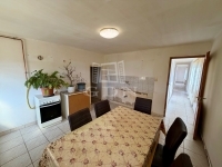 Váchartyán Einfamilienhaus 8